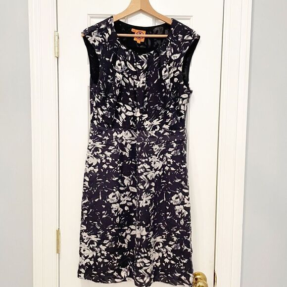 Tory Burch 100% Silk Shift Dress Navy Blue Floral Size 10 - Picture 4 of 7